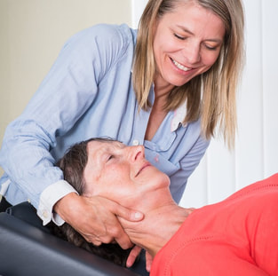 Headache and Migraine treatment by chiropractic